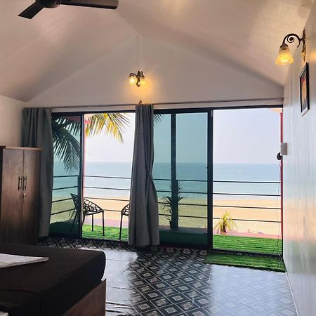 Casa Beach Hut Resort Палолем Экстерьер фото