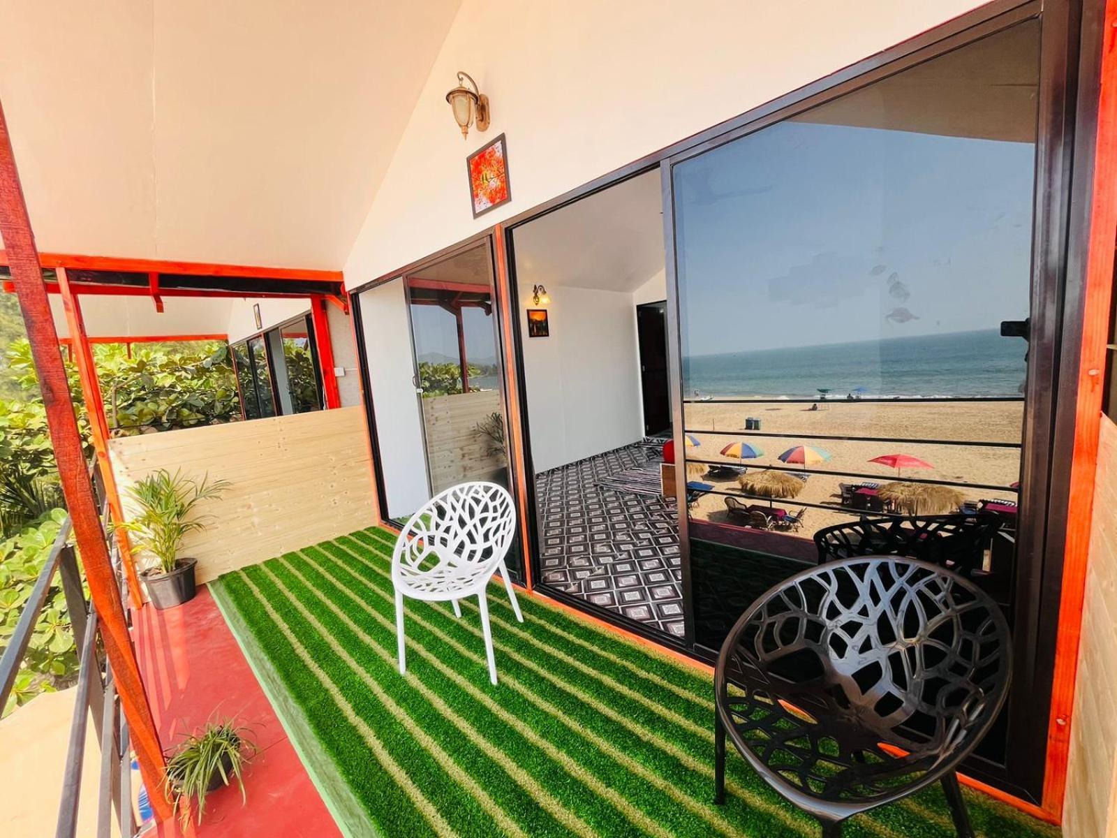Casa Beach Hut Resort Палолем Экстерьер фото