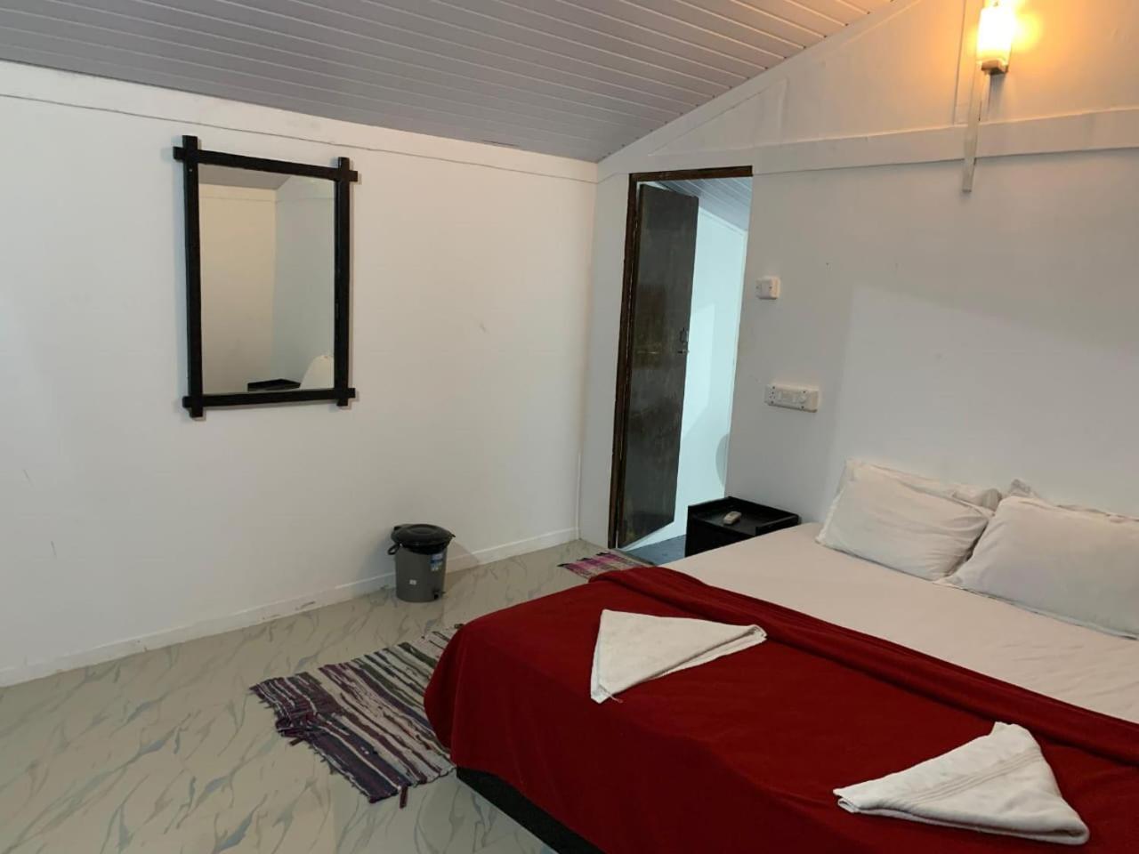 Casa Beach Hut Resort Палолем Экстерьер фото